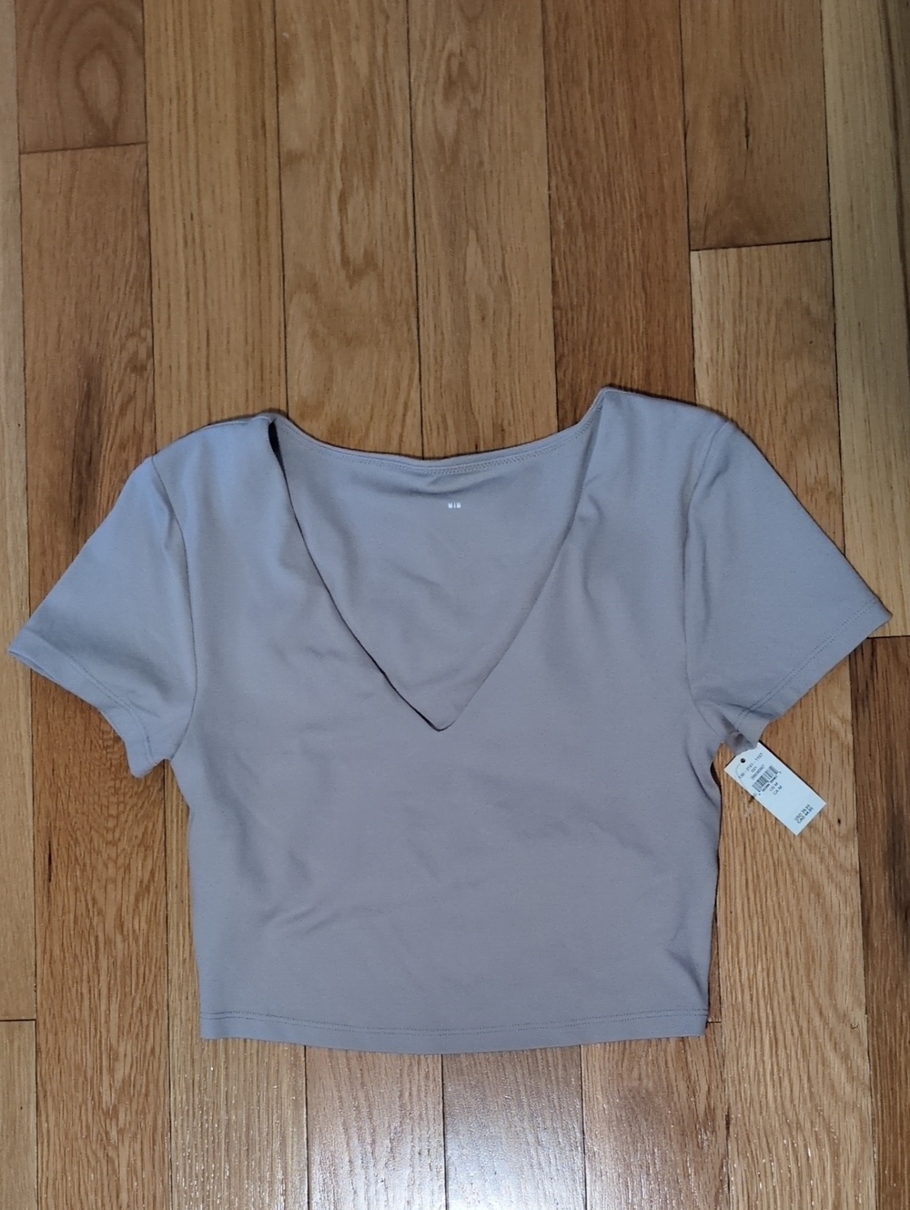 Women's Short Sleeve V-Neck Crop Top - Taupe